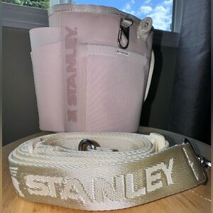 Brand New Rose Quartz Stanley All Day 40oz Quencher Carry-All